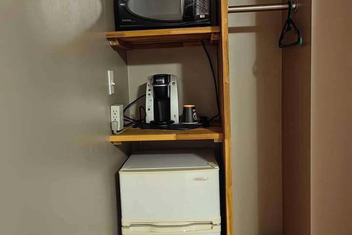 Room 65 of 95
