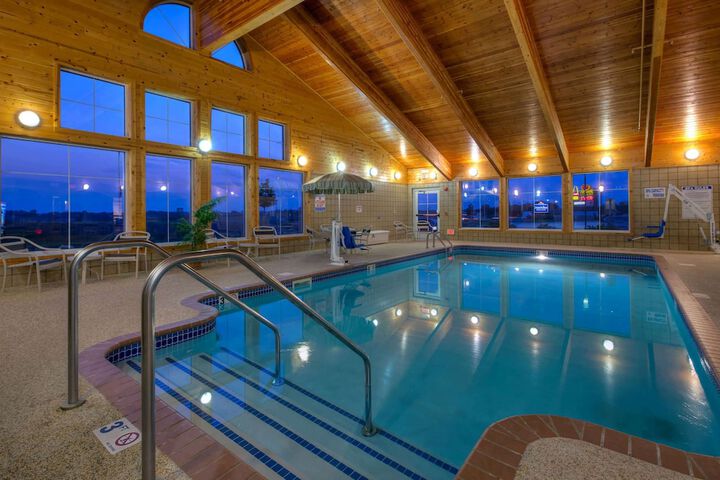 Pool 6 of 61
