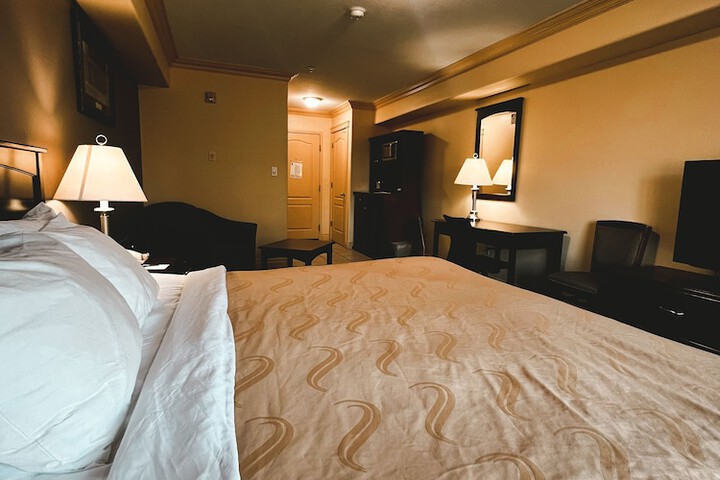 Room 11 of 44