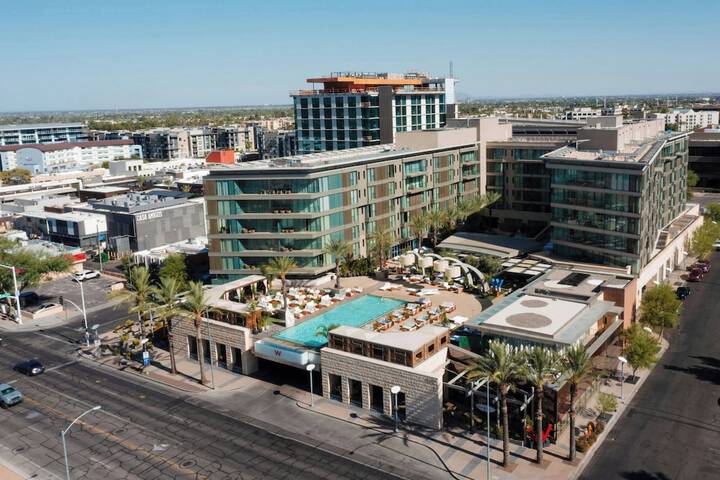 W Scottsdale