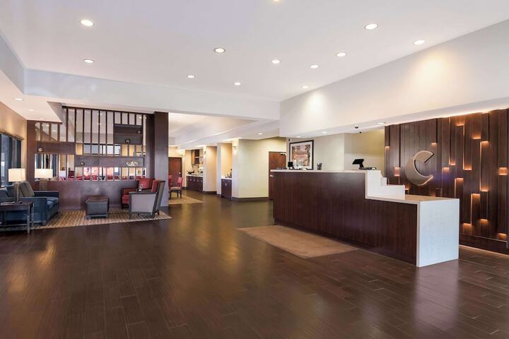Hotel Interior 12 of 44