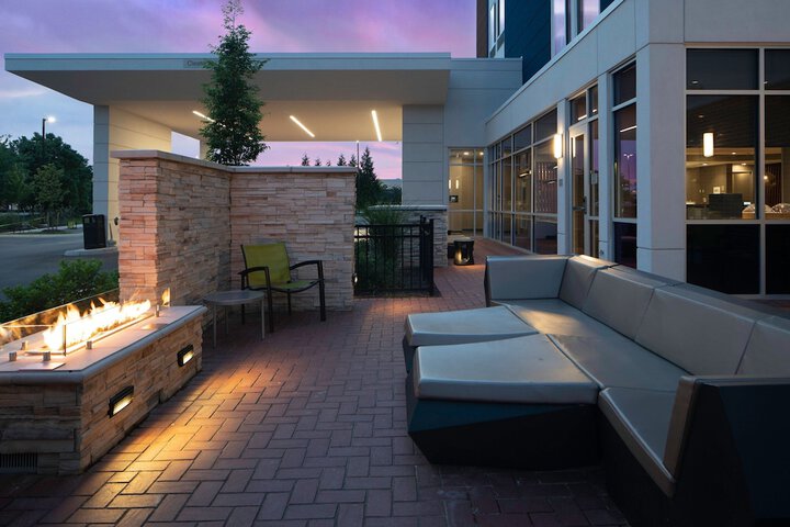 Hotel 5 of 28