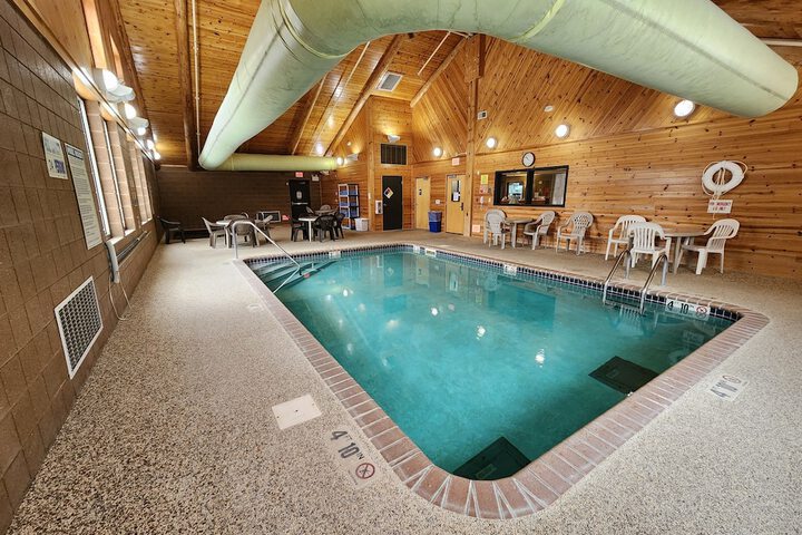 Pool 2 of 19