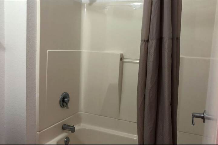 Room 19 of 27