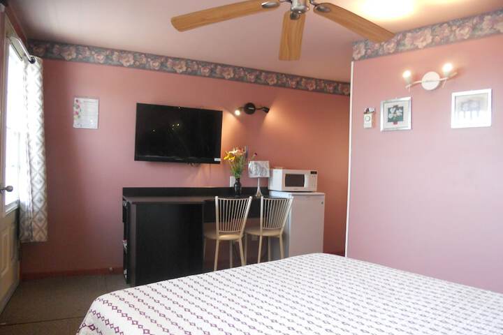 Room 36 of 48
