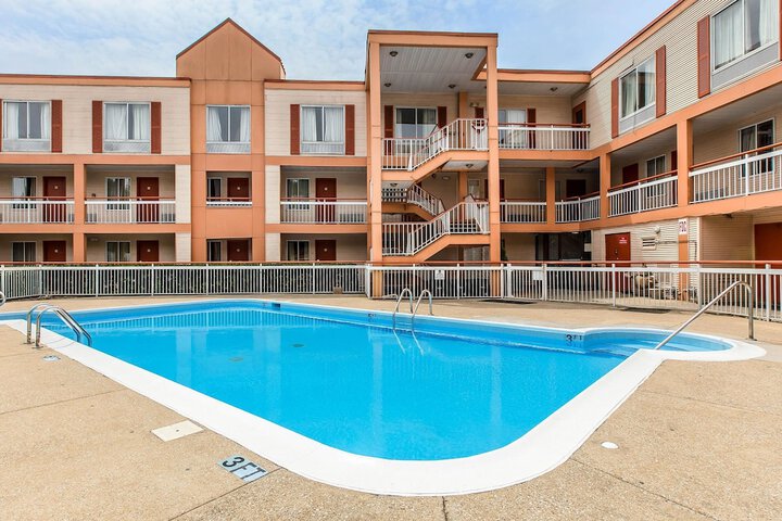 Pool 5 of 28