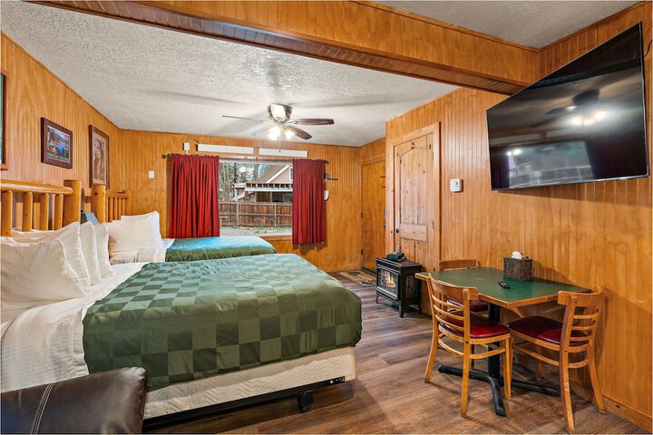 Brundage Bungalows