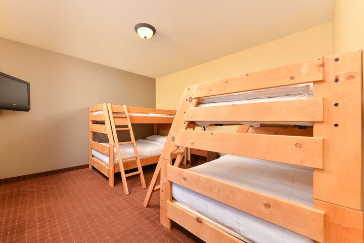Room 81 of 126