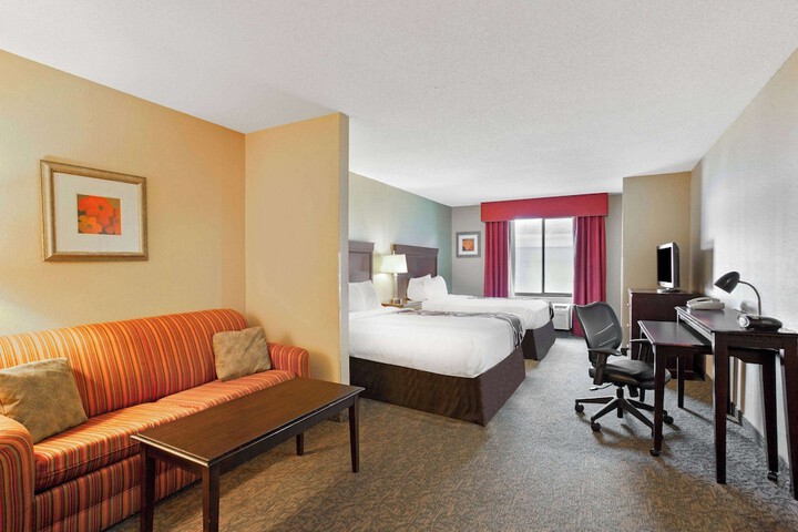 Room 17 of 42