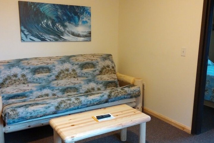 Room 34 of 59