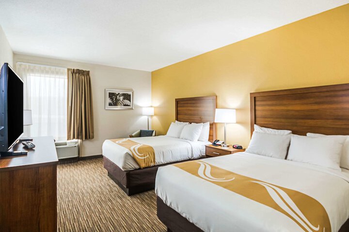 Room 44 of 61
