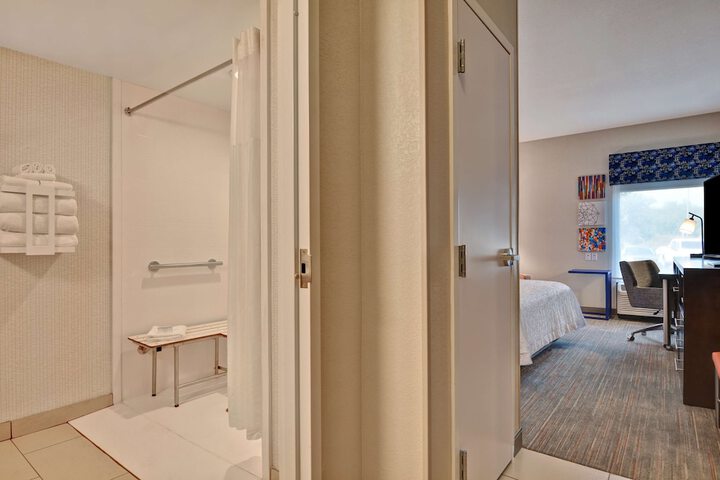 Room 44 of 70