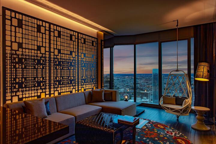 Room 32 of 131
