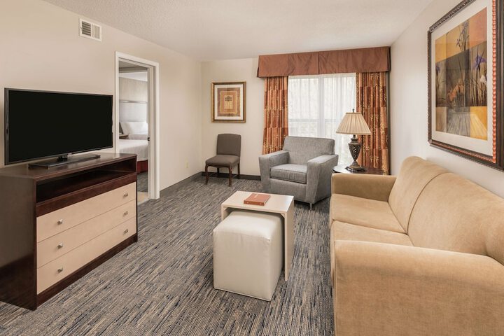 Room 18 of 36