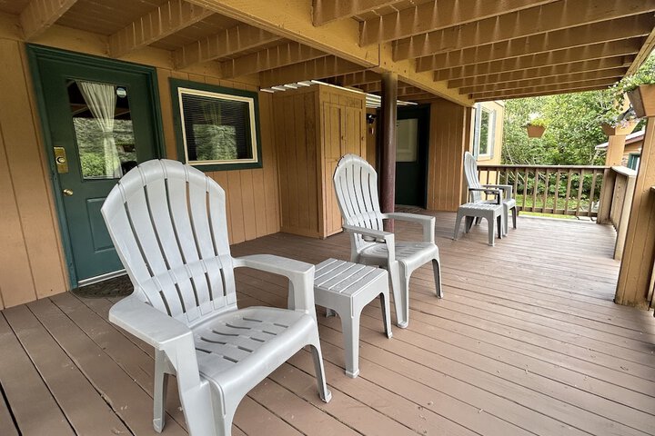 Sundeck 86 of 101