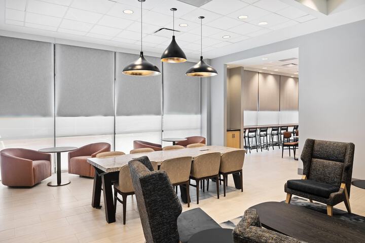 Radisson Hotel Salt Lake City Downtown