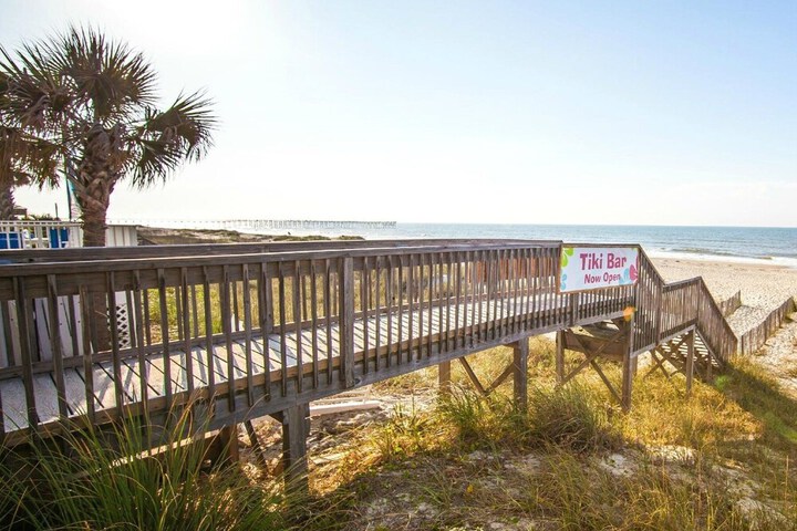 The Islander Inn