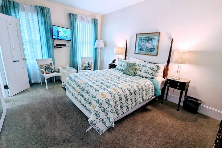 Room 67 of 191