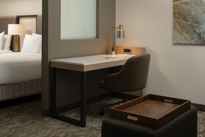 Room 9 of 29