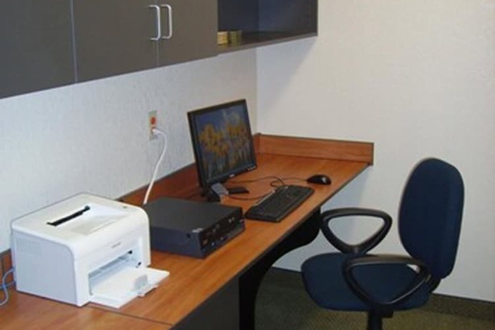Parry Sound Inn & Suites