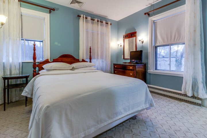 Room 18 of 55