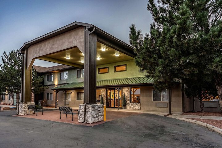 Quality Inn & Suites Pueblo West