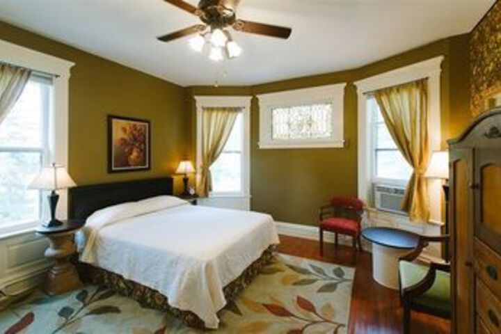 Waller House Inn