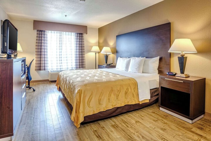 Room 16 of 42