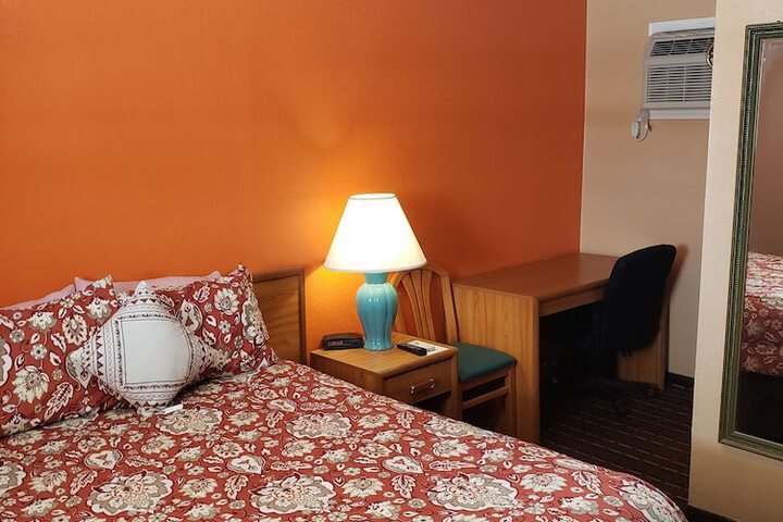 Executive Inn