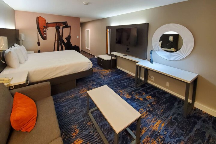 Room 11 of 40