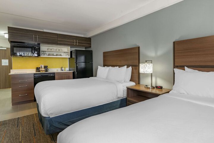 Room 21 of 36
