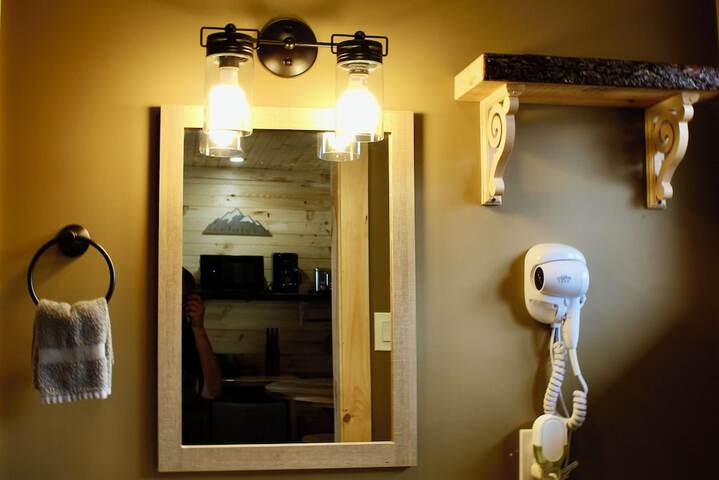Room 14 of 37