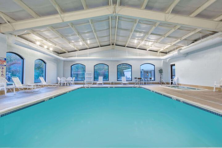 Pool 2 of 17