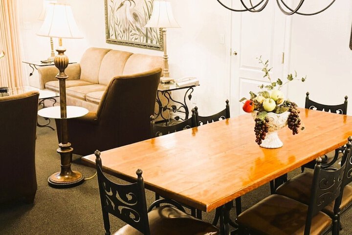 French Quarter Resort