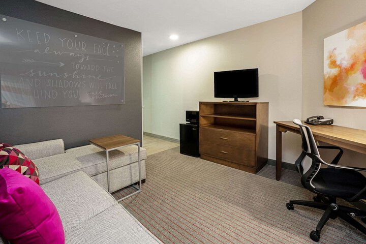 Room 19 of 46