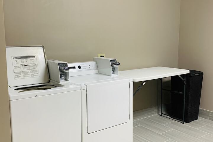 Room 17 of 25