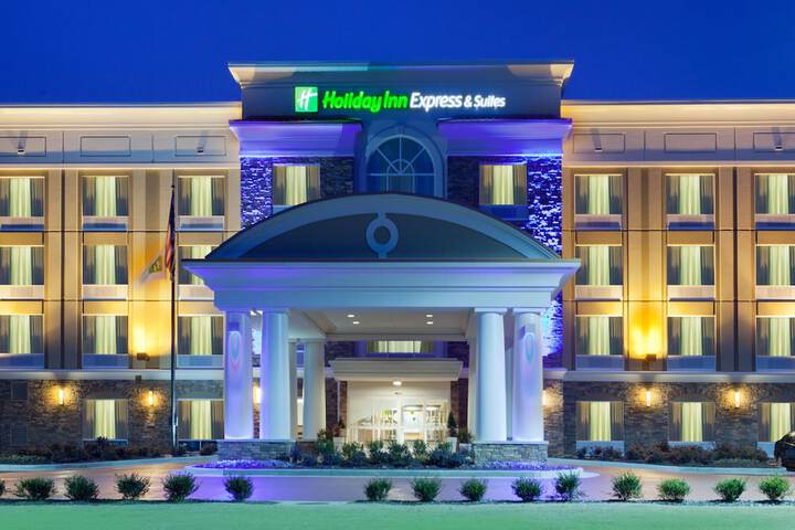 Hotel 3 of 33