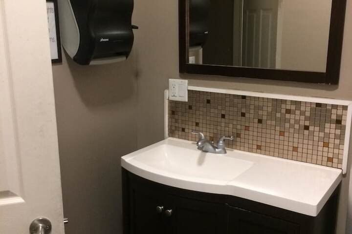 Room 16 of 45