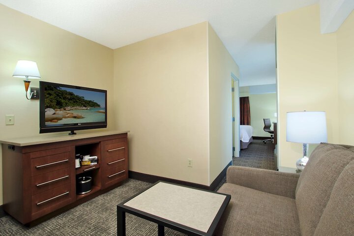 Hampton Inn & Suites Columbus-Downtown