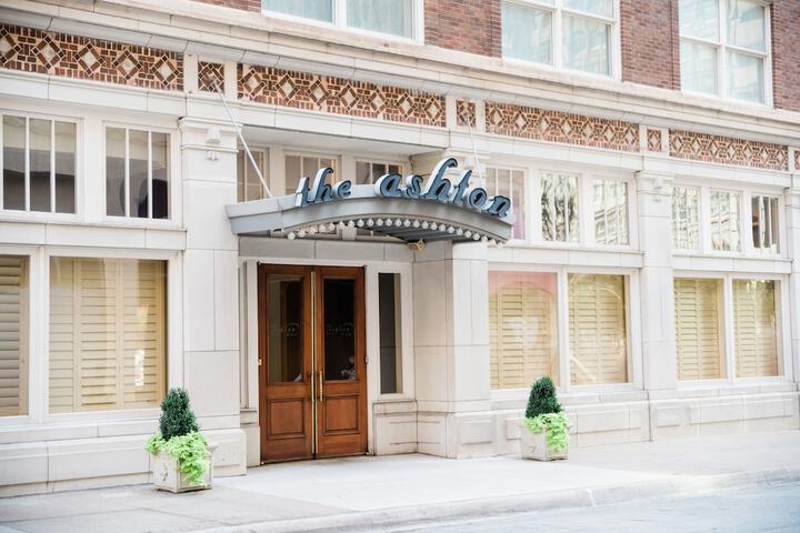 Hotel 4 of 39