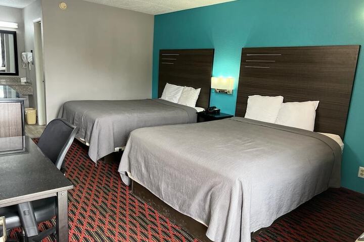 Room 16 of 20