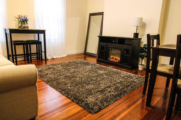 Stylish 1BR in Malden #3