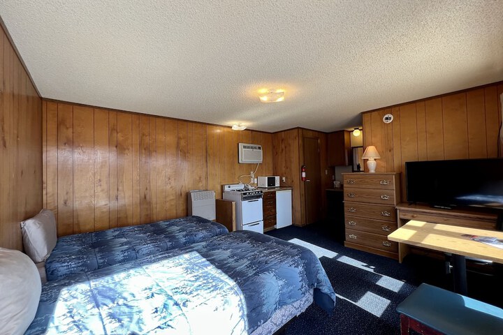 Room 35 of 51