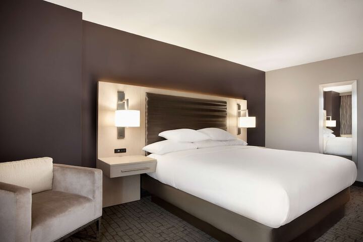 Room 15 of 49