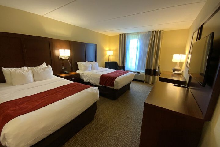 Room 27 of 95