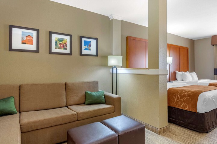 Room 20 of 39