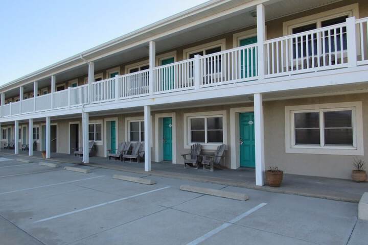 Hotel 2 of 48
