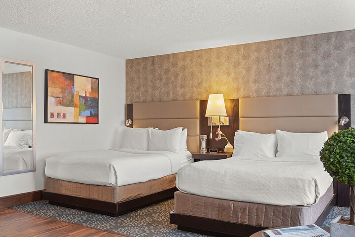 Room 20 of 28