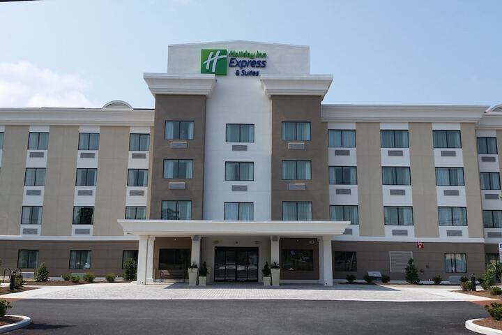 Hotel 7 of 39