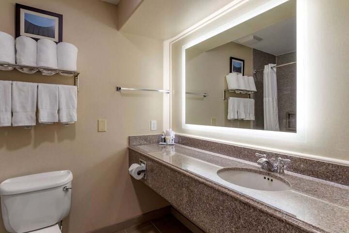 Room 21 of 31